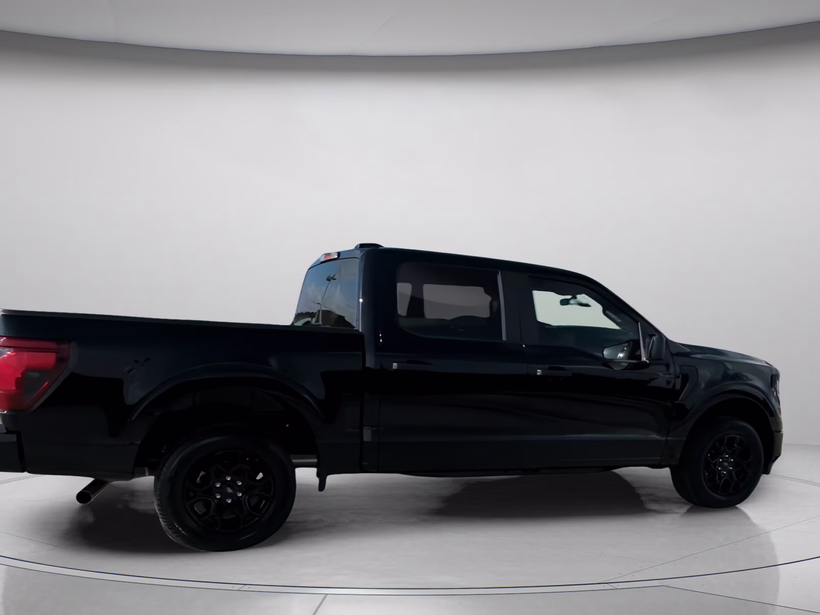 2026 Agate Black Metallic Ford F-150 STX Crew Cab Pickup RWD Truck
