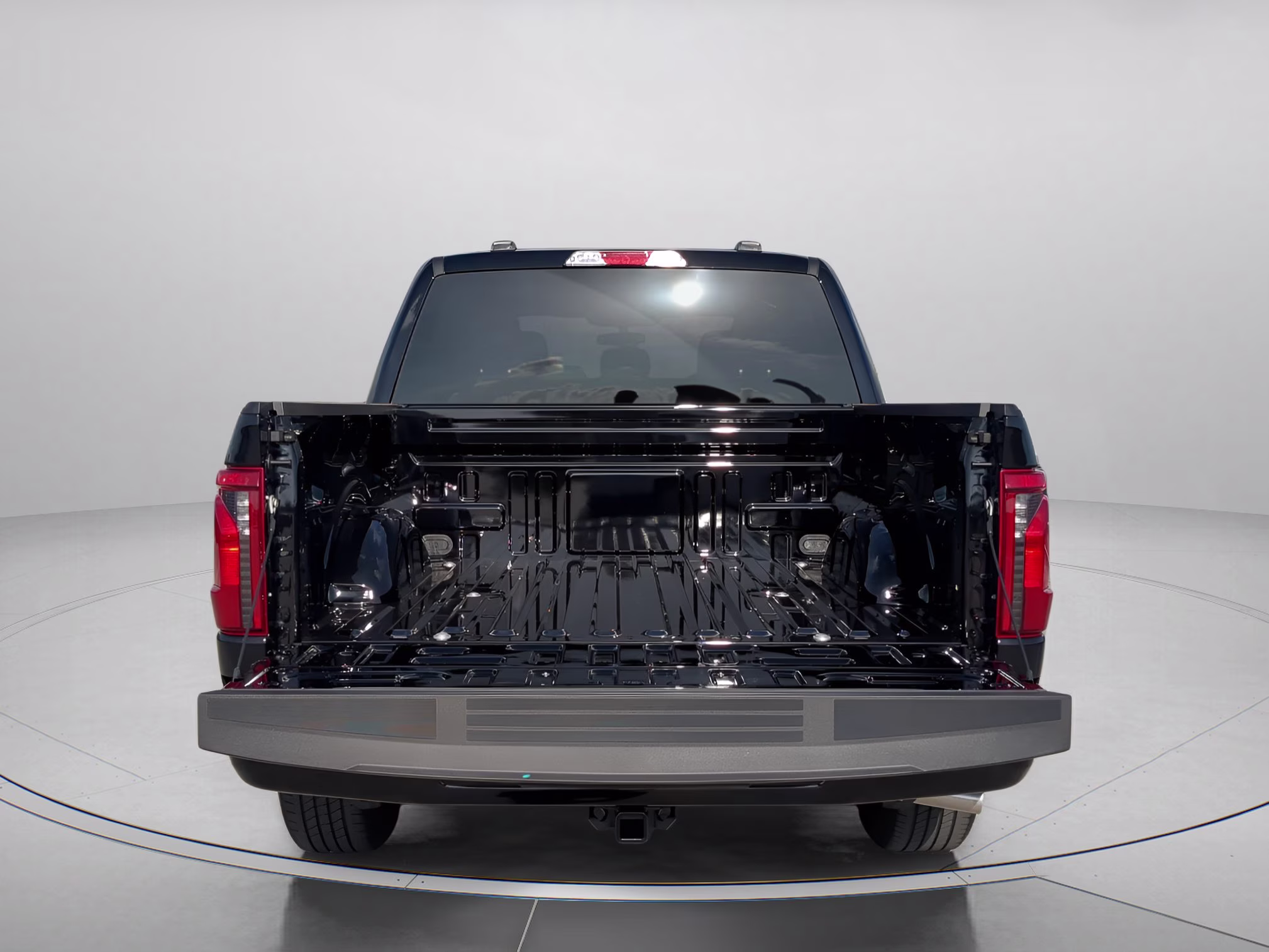2026 Agate Black Metallic Ford F-150 STX Crew Cab Pickup RWD Truck