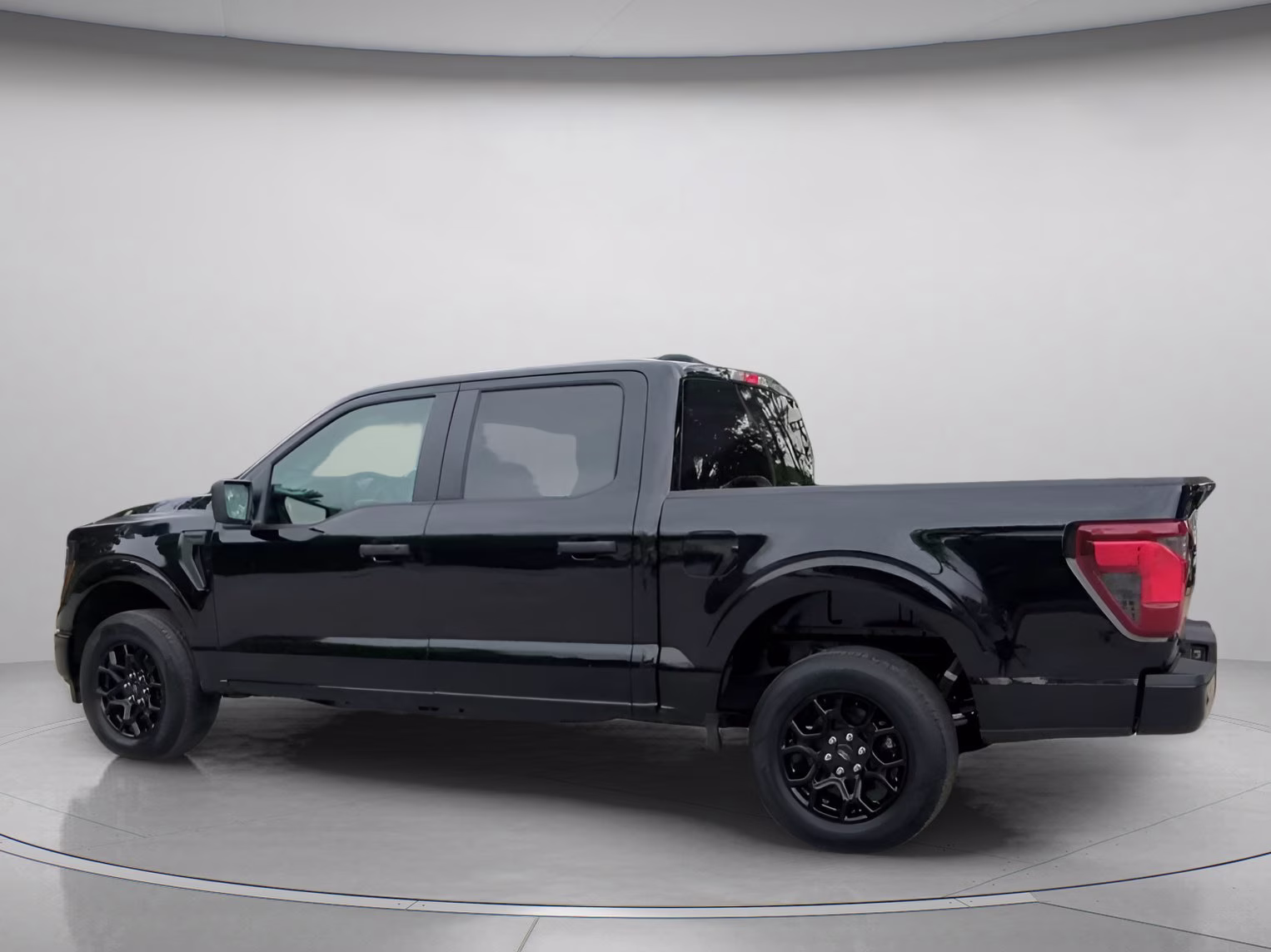 2026 Agate Black Metallic Ford F-150 STX Crew Cab Pickup RWD Truck