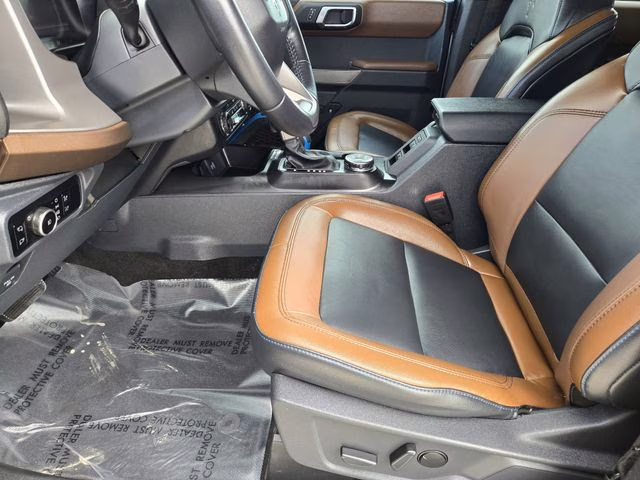 2023 Carbonized Gray Metallic Ford Bronco Outer Banks 4X4 SUV