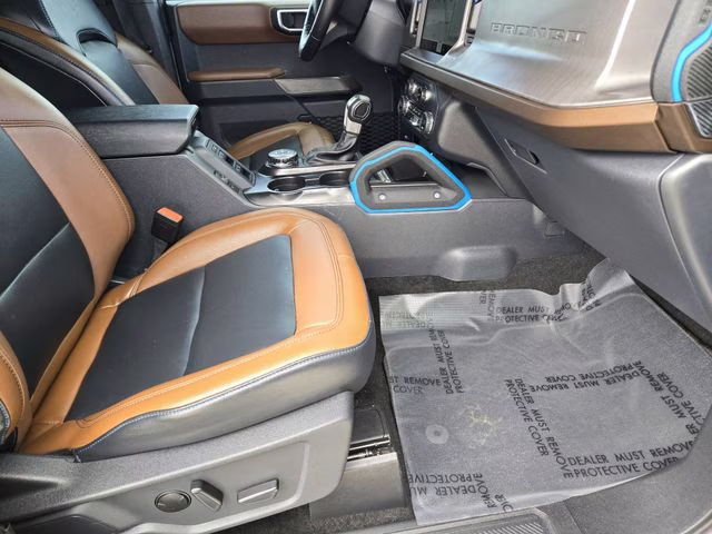 2023 Carbonized Gray Metallic Ford Bronco Outer Banks 4X4 SUV