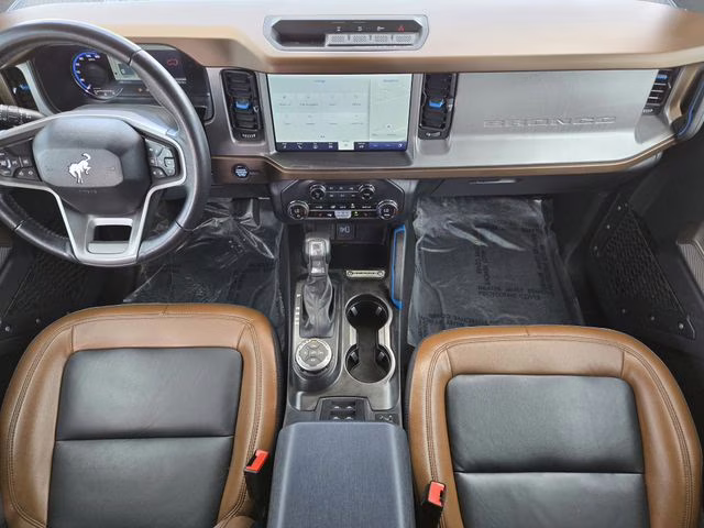 2023 Carbonized Gray Metallic Ford Bronco Outer Banks 4X4 SUV