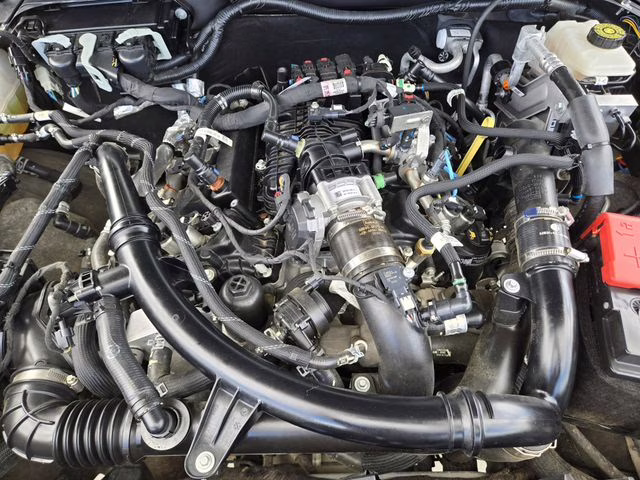 2023 Carbonized Gray Metallic Ford Bronco Outer Banks 4X4 SUV