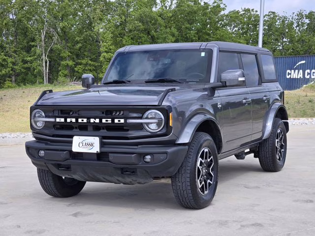 2023 Carbonized Gray Metallic Ford Bronco Outer Banks 4X4 SUV