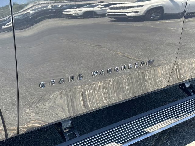2025 Baltic Gray Metallic Clearcoat Jeep Grand Wagoneer Series III Obsidian 4X4 SUV