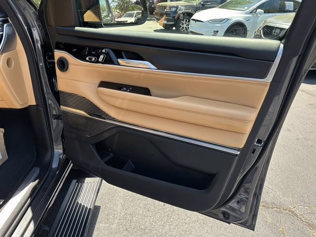 2025 Baltic Gray Metallic Clearcoat Jeep Grand Wagoneer Series III Obsidian 4X4 SUV