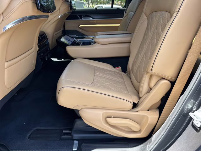 2025 Baltic Gray Metallic Clearcoat Jeep Grand Wagoneer Series III Obsidian 4X4 SUV