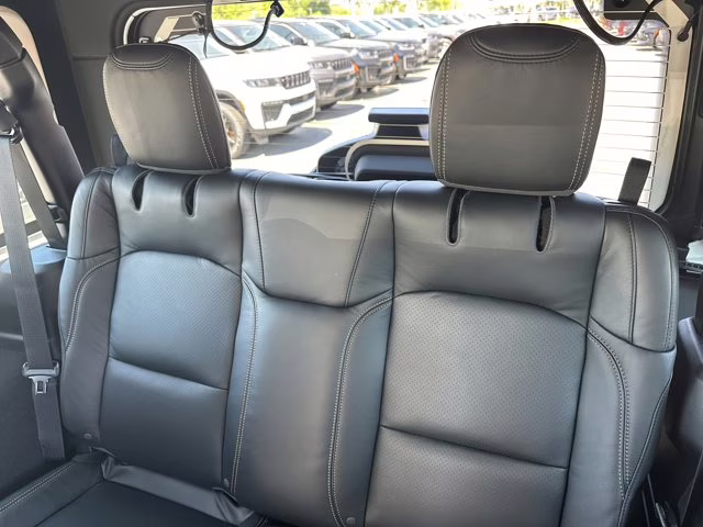 2026 Granite Crystal Metallic Clearcoat Jeep Wrangler Sport S 4X4 Convertible