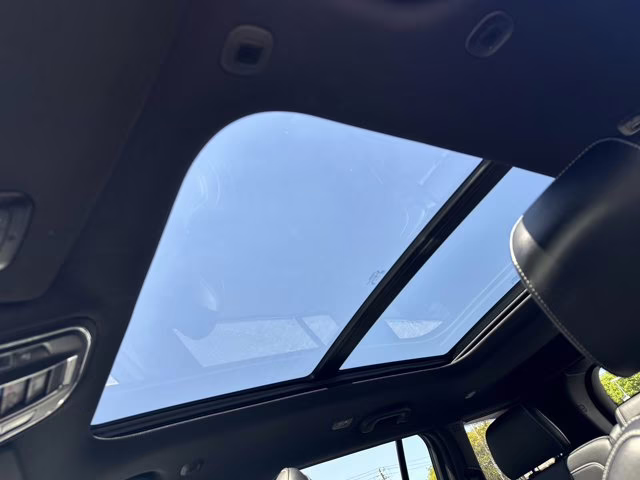 2024 Bright White Clearcoat Jeep Grand Cherokee Limited 4X4 SUV