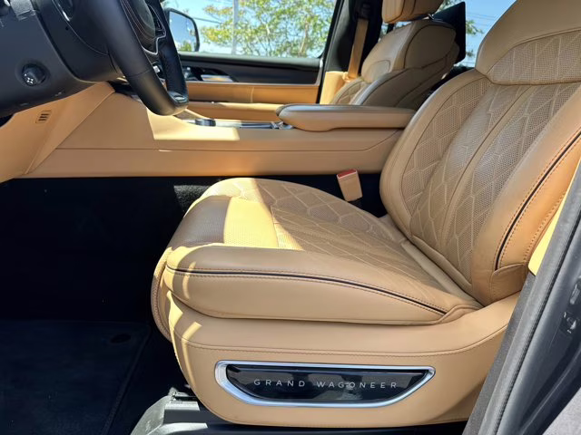 2025 Baltic Gray Metallic Clearcoat Jeep Grand Wagoneer Series III Obsidian 4X4 SUV