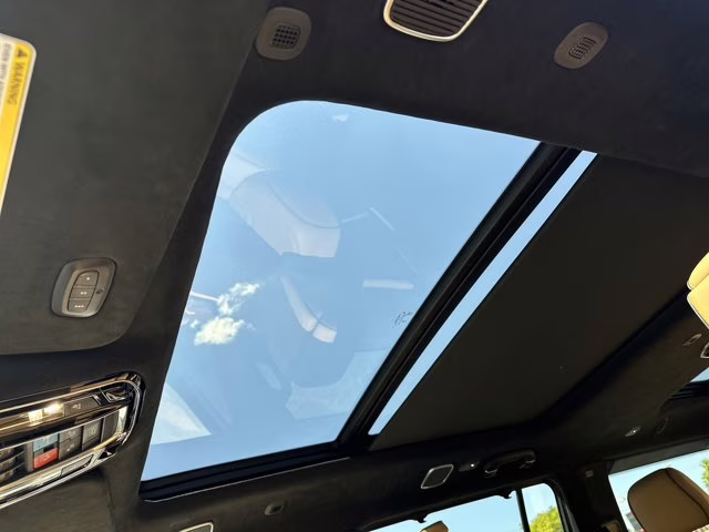 2025 Baltic Gray Metallic Clearcoat Jeep Grand Wagoneer Series III Obsidian 4X4 SUV