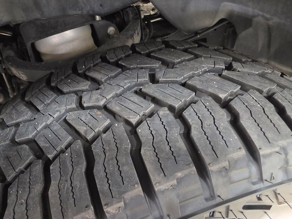 2020 Patriot Blue Pearlcoat Ram 1500 Limited 4X4 Truck