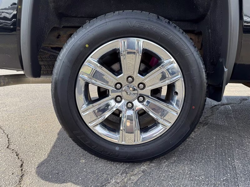 2017 Onyx Black GMC Sierra 1500 SLT 4X4 Truck