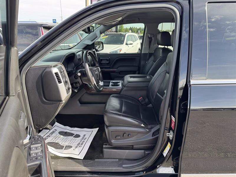 2017 Onyx Black GMC Sierra 1500 SLT 4X4 Truck