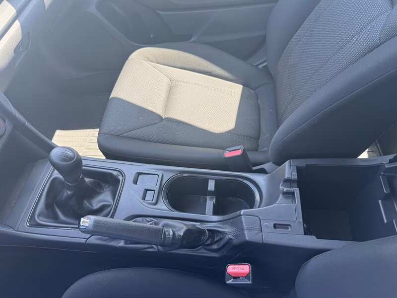 2018 Ice Silver Metallic Subaru Impreza 2.0i AWD Crossover