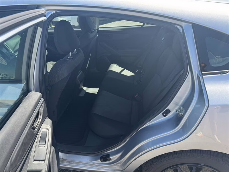 2018 Ice Silver Metallic Subaru Impreza 2.0i AWD Crossover