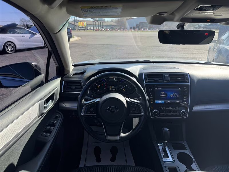 2019 Ice Silver Metallic Subaru Outback 2.5i Premium AWD Crossover