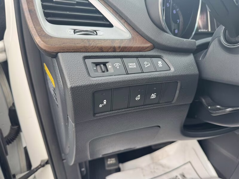 2019 Monaco White Hyundai Santa Fe XL Limited Ultimate FWD SUV