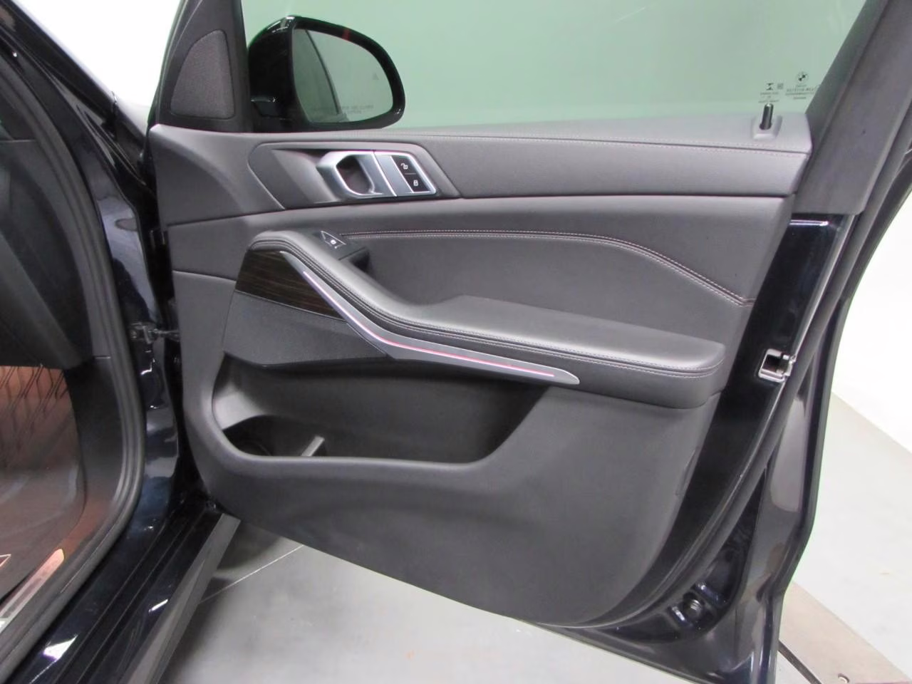 2021 Black Sapphire Metallic BMW X5 xDrive40i AWD SUV