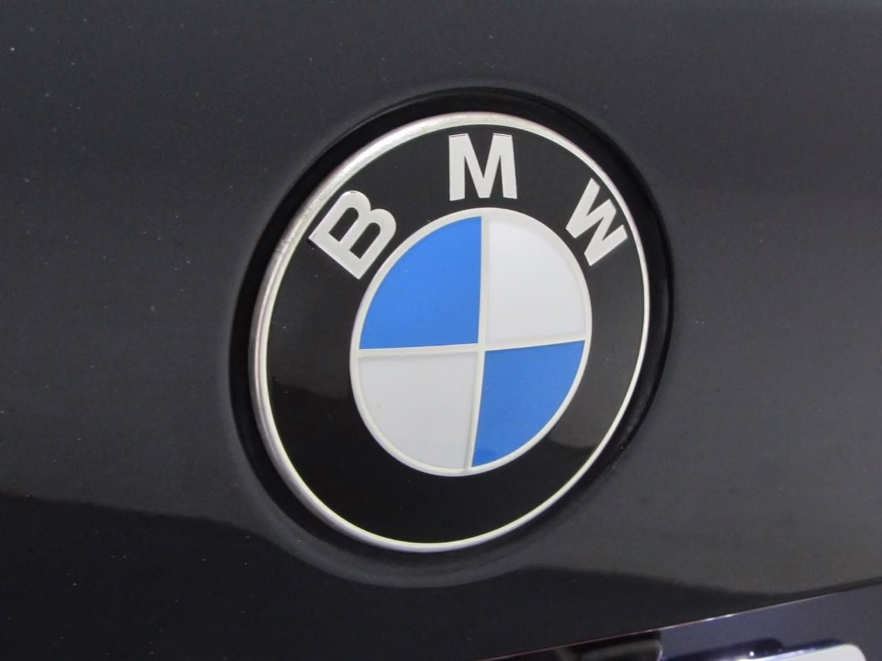 2021 Black Sapphire Metallic BMW X5 xDrive40i AWD SUV