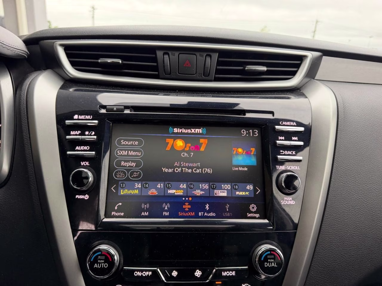 2023 Brilliant Silver Metallic Nissan Murano SL AWD SUV