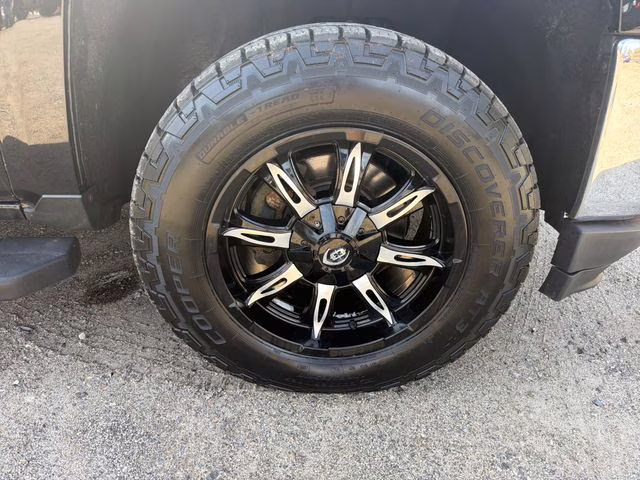 2017 Black Chevrolet Silverado 1500 LT 4X4 Truck