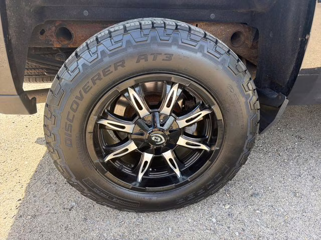 2017 Black Chevrolet Silverado 1500 LT 4X4 Truck