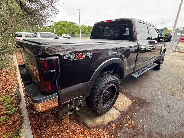 2018 Magma Red Metallic Ford Super Duty F-250 SRW Lariat 4X4 Truck