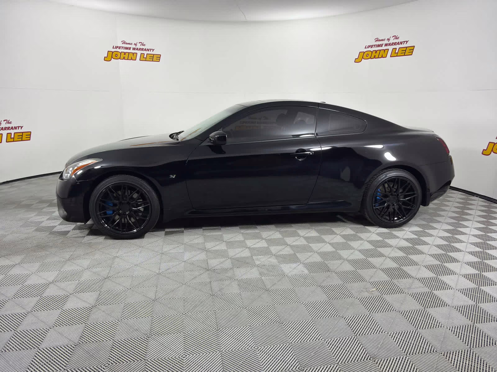 2015 Black Obsidian INFINITI Q60 Coupe AWD Sedan