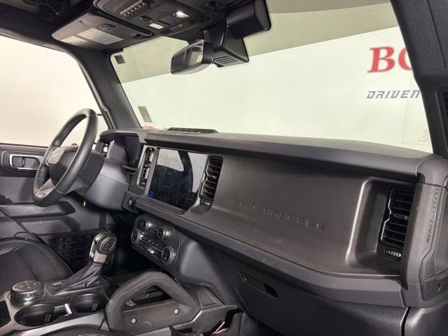 2025 Oxford White Ford Bronco Badlands 4X4 SUV