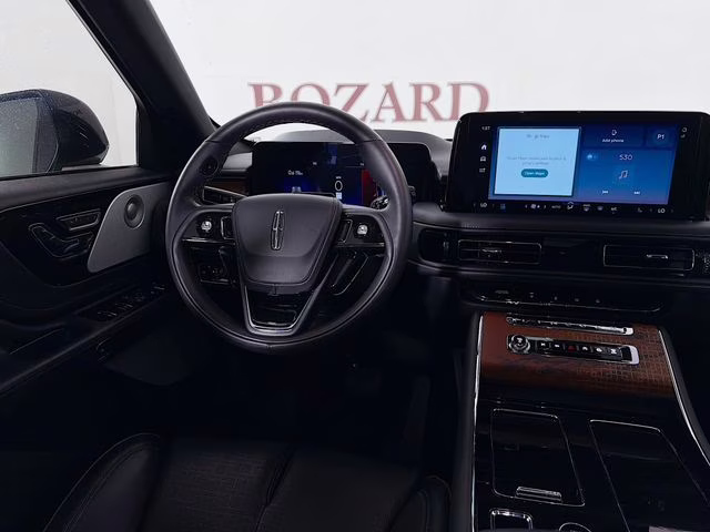 2025 White Metallic Lincoln Aviator Black Label AWD SUV