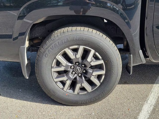 2024 Super Black Nissan Frontier SL RWD Truck