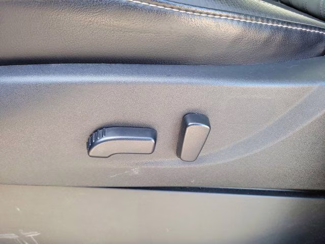 2024 Super Black Nissan Frontier SL RWD Truck