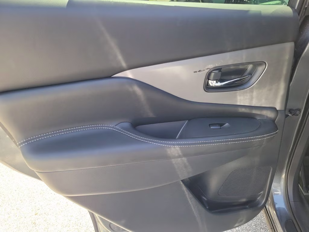 2019 Gun Metallic Nissan Murano S FWD SUV