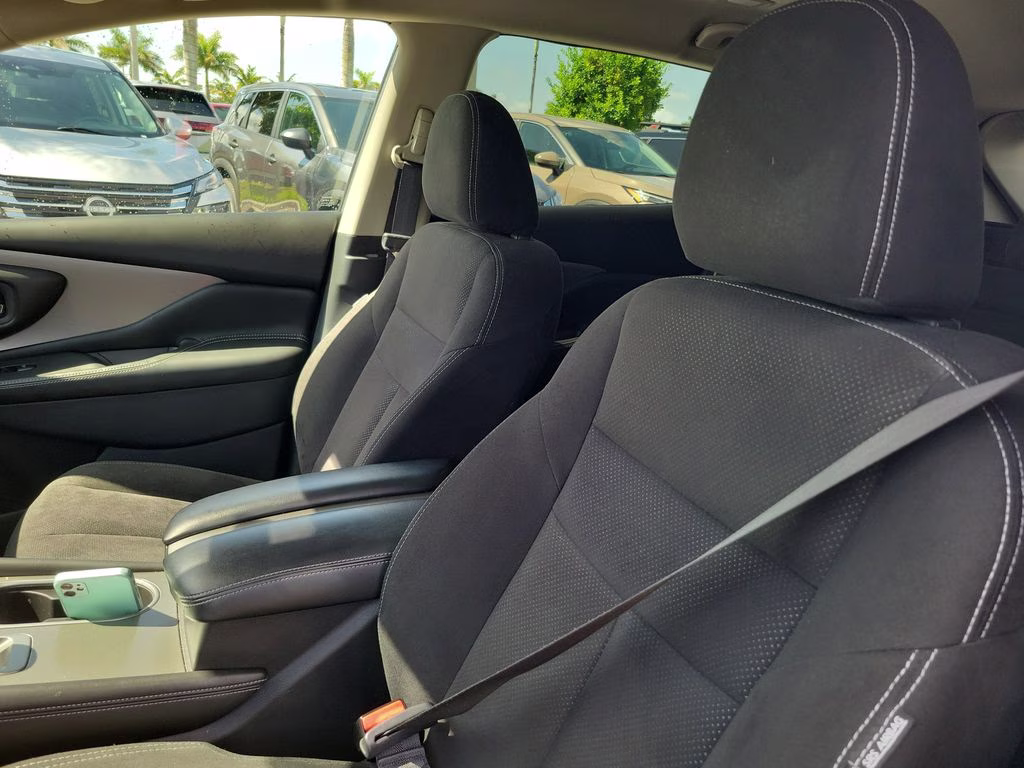 2019 Gun Metallic Nissan Murano S FWD SUV