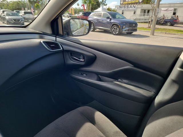 2019 Gun Metallic Nissan Murano S FWD SUV