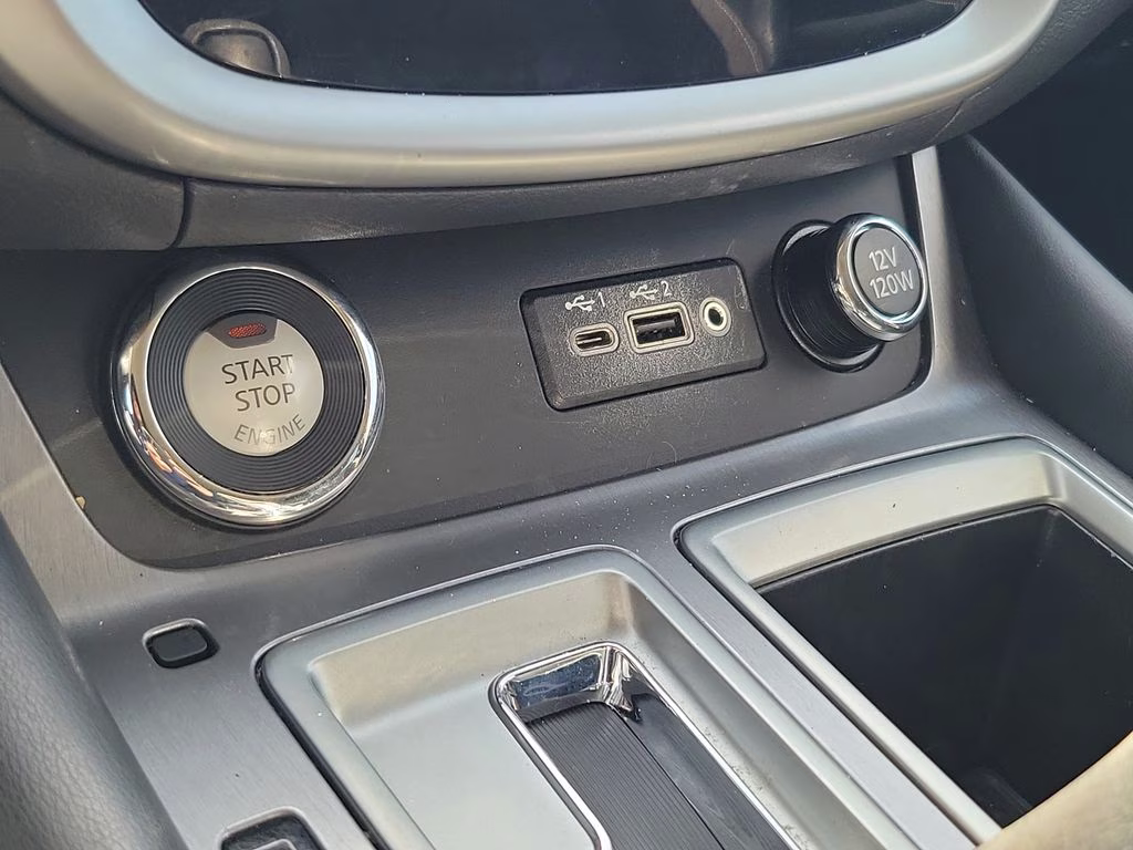 2019 Gun Metallic Nissan Murano S FWD SUV