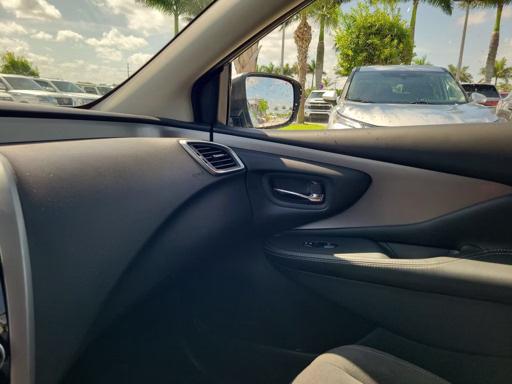 2019 Gun Metallic Nissan Murano S FWD SUV