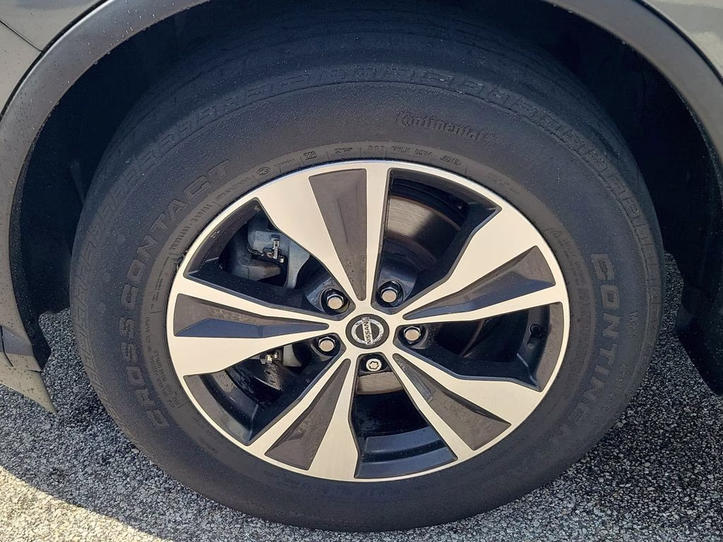 2019 Gun Metallic Nissan Murano S FWD SUV