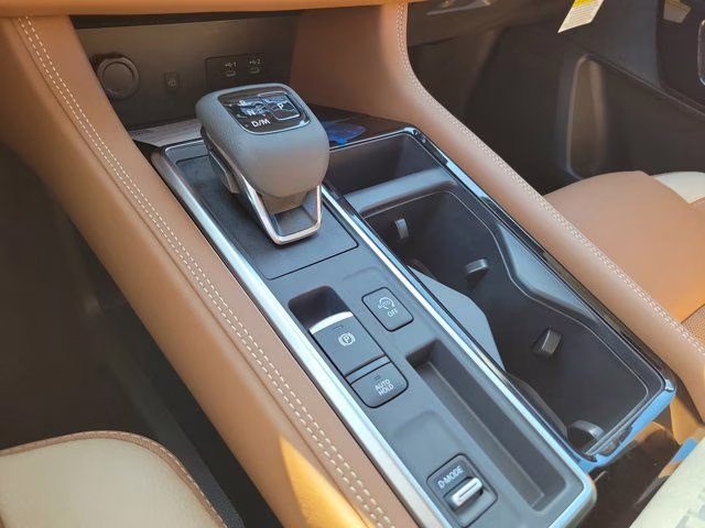 2026 Boulder Gray Nissan Pathfinder Platinum FWD SUV