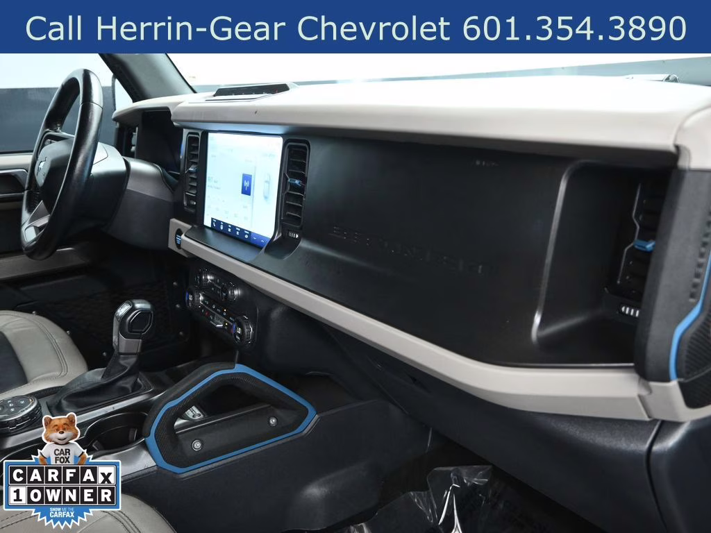 2023 Azure Gray Metallic Tri-Coat Ford Bronco Wildtrak 4X4 SUV