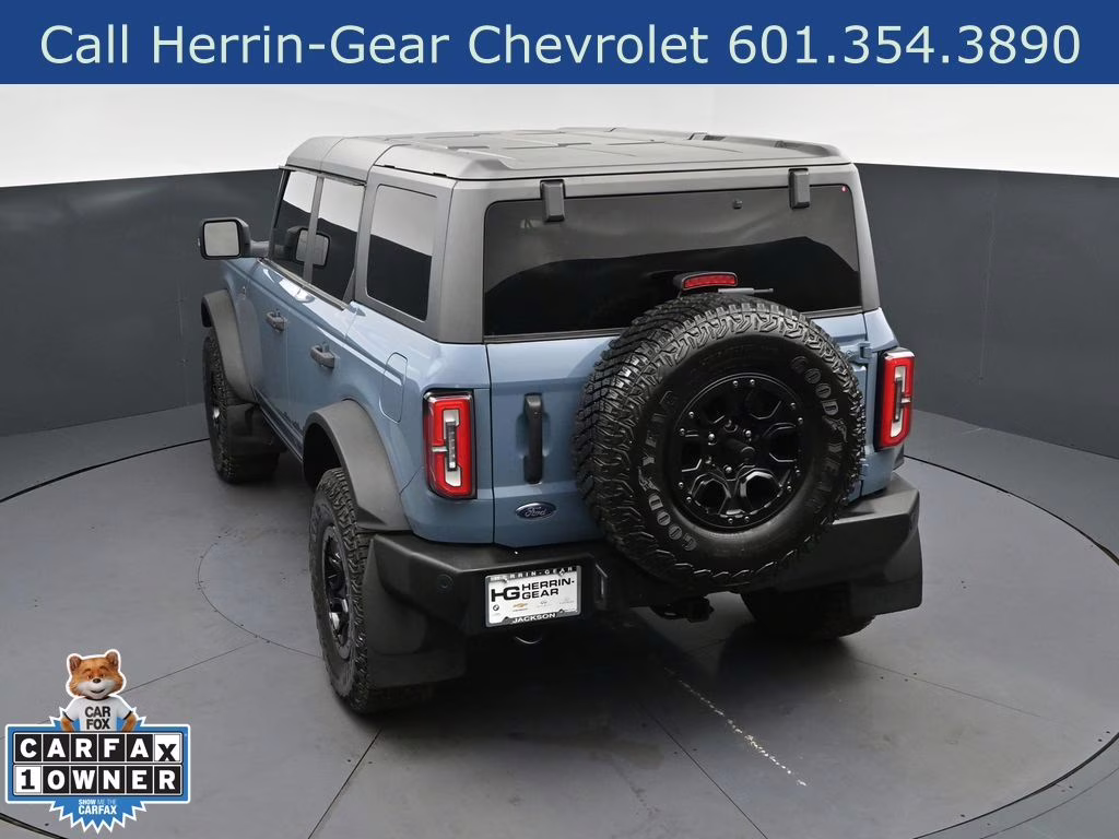 2023 Azure Gray Metallic Tri-Coat Ford Bronco Wildtrak 4X4 SUV