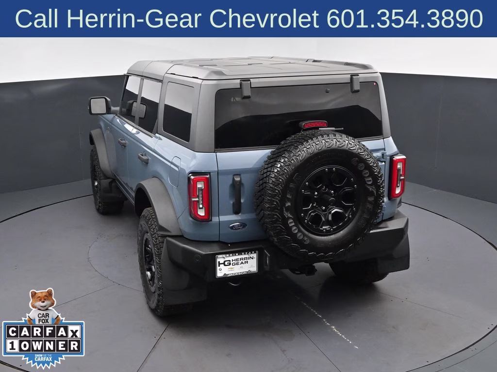 2023 Azure Gray Metallic Tri-Coat Ford Bronco Wildtrak 4X4 SUV