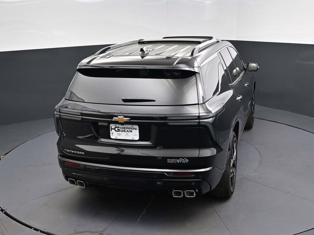 2026 Black Chevrolet Traverse High Country FWD SUV