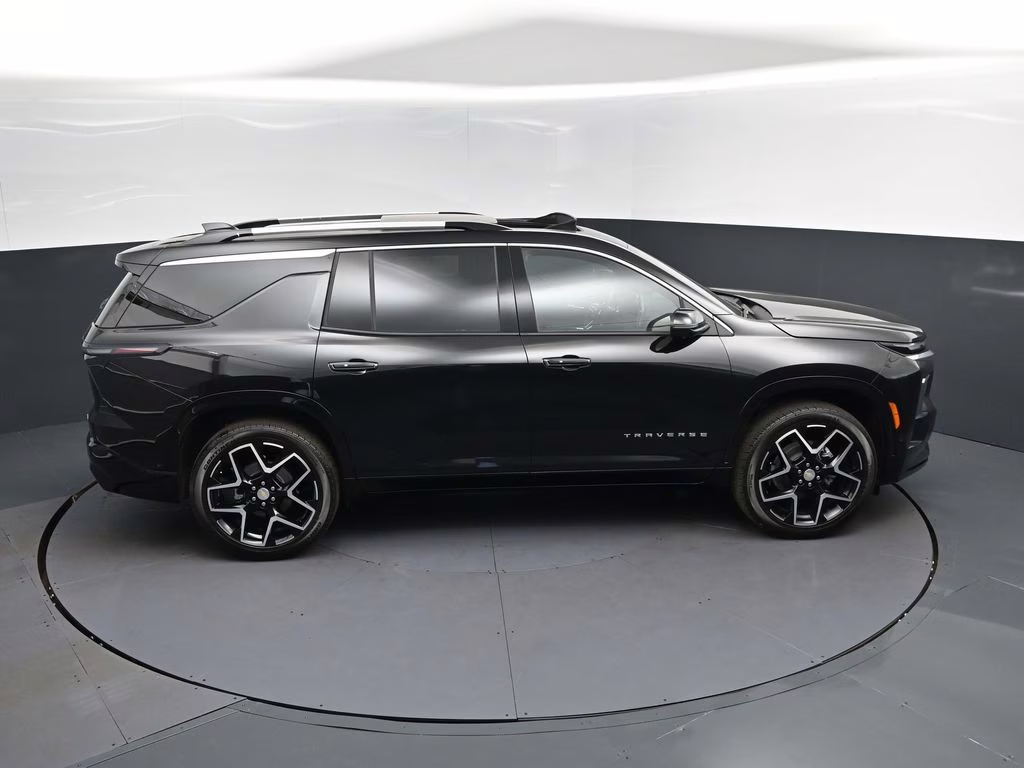 2026 Black Chevrolet Traverse High Country FWD SUV
