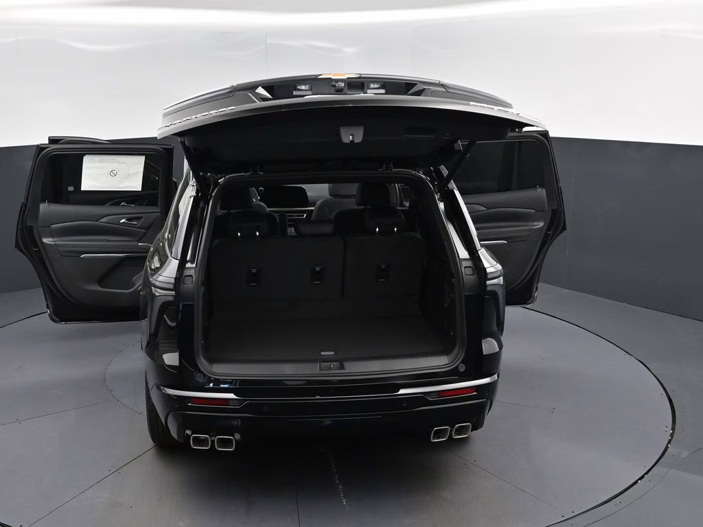 2026 Black Chevrolet Traverse High Country FWD SUV