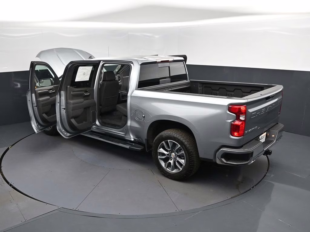 2026 Sterling Chevrolet Silverado 1500 LT 4X4 Truck