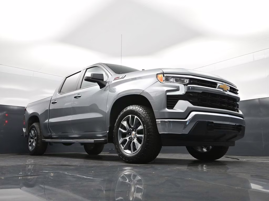 2026 Sterling Chevrolet Silverado 1500 LT 4X4 Truck