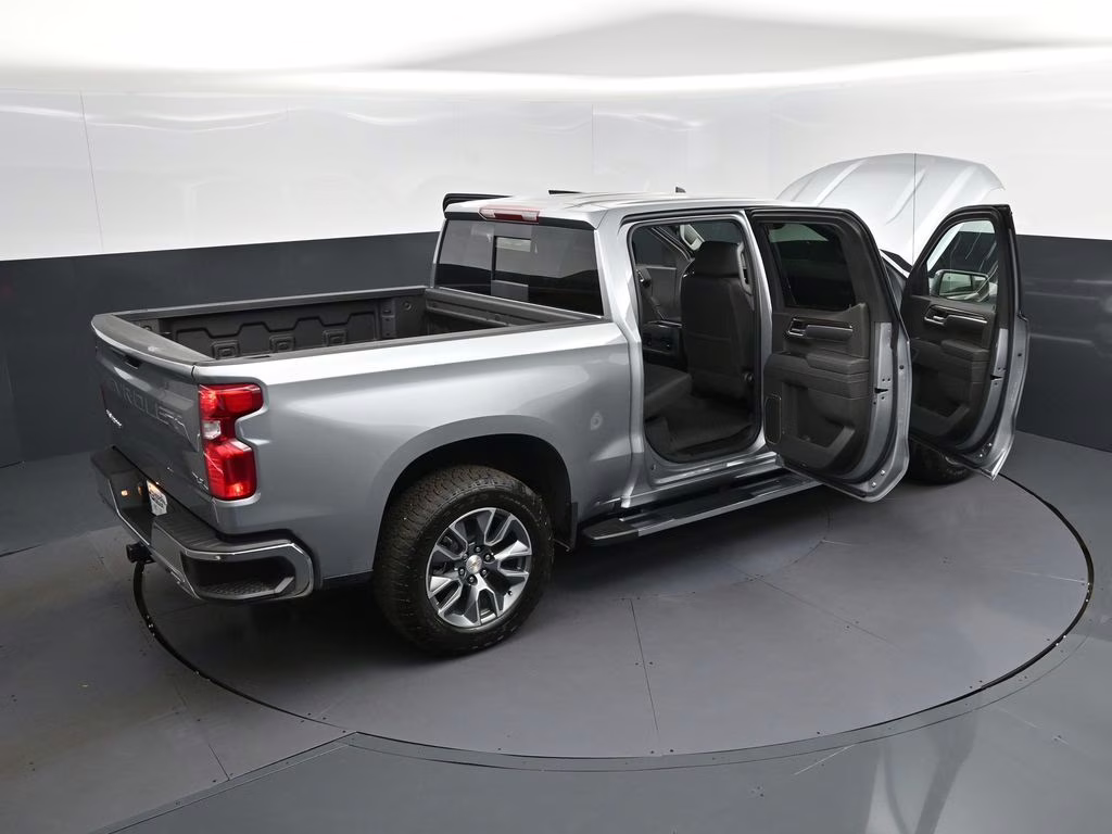 2026 Sterling Chevrolet Silverado 1500 LT 4X4 Truck