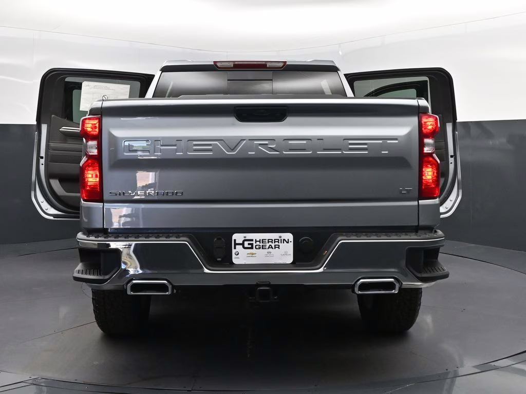 2026 Sterling Chevrolet Silverado 1500 LT 4X4 Truck